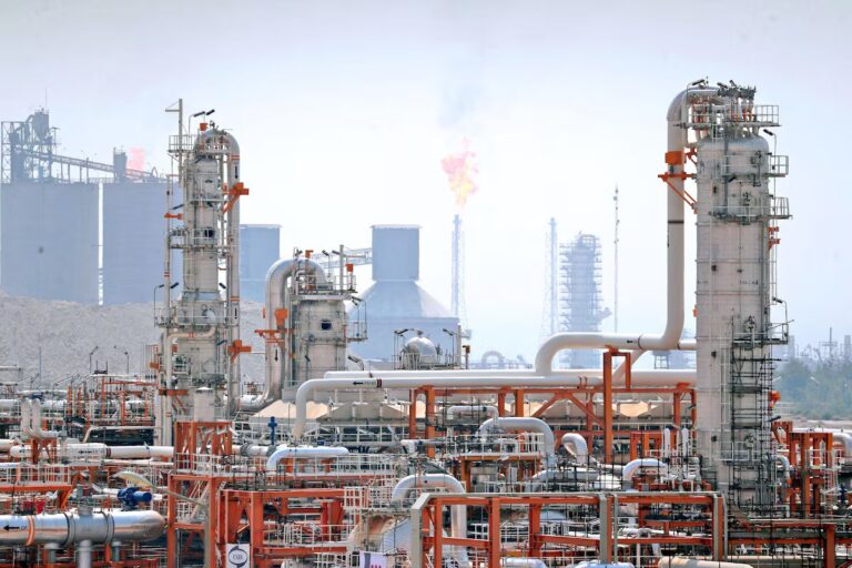 Un ataque en Irán al mayor yacimiento de gas del mundo intensifica la guerra y su repercusión en los mercados | Internacional