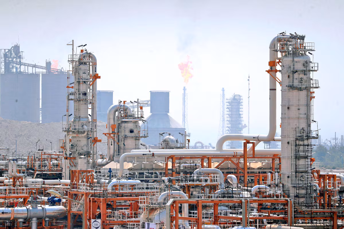 Un ataque en Irán al mayor yacimiento de gas del mundo intensifica la guerra y su repercusión en los mercados | Internacional