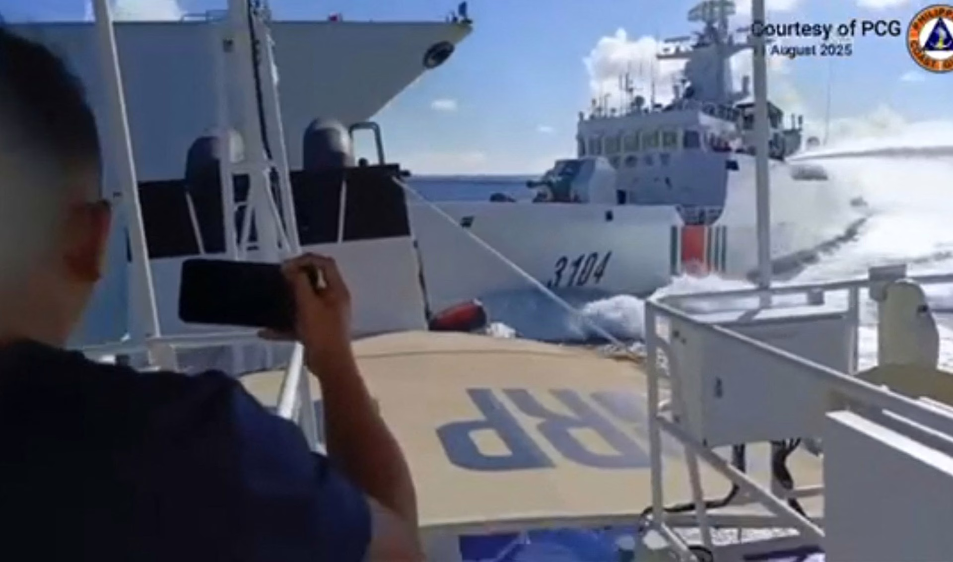 China dice que expulsa los barcos filipinos cerca de Scarborough Shoal | Noticias del mar del sur de China