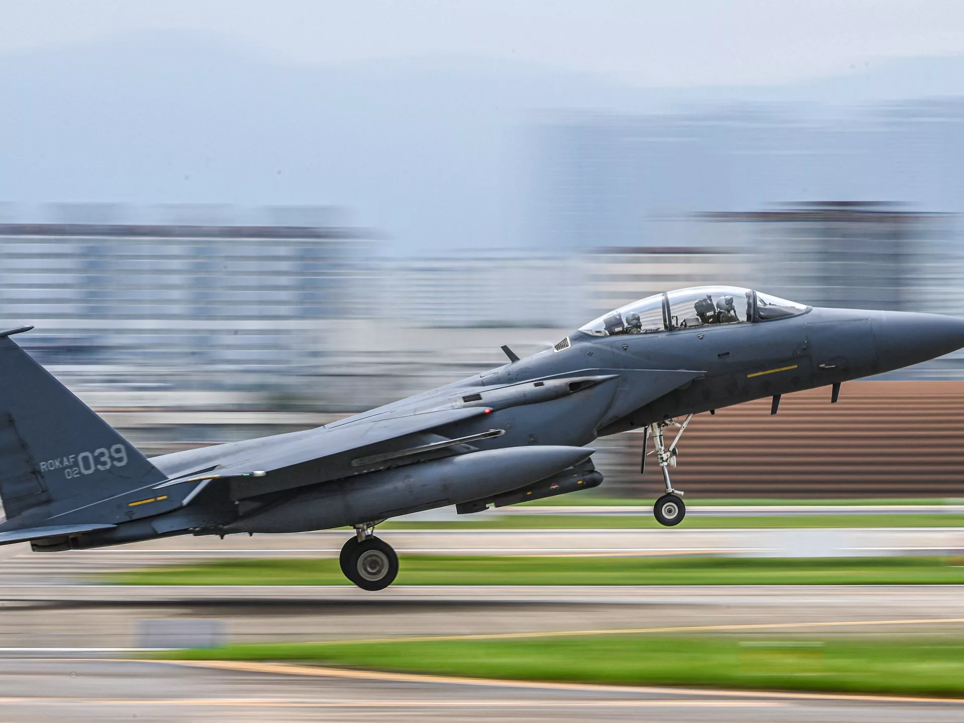 Corea del Sur envía aviones después de que aviones chinos y rusos ingresen a la zona de defensa | Noticias militares