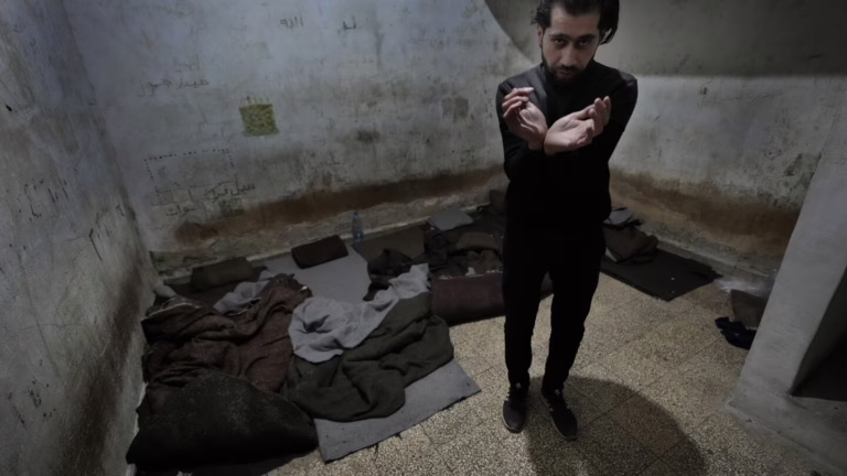 Dentro de los centros de detención de Bashar Assad, donde “la muerte era lo menos malo”