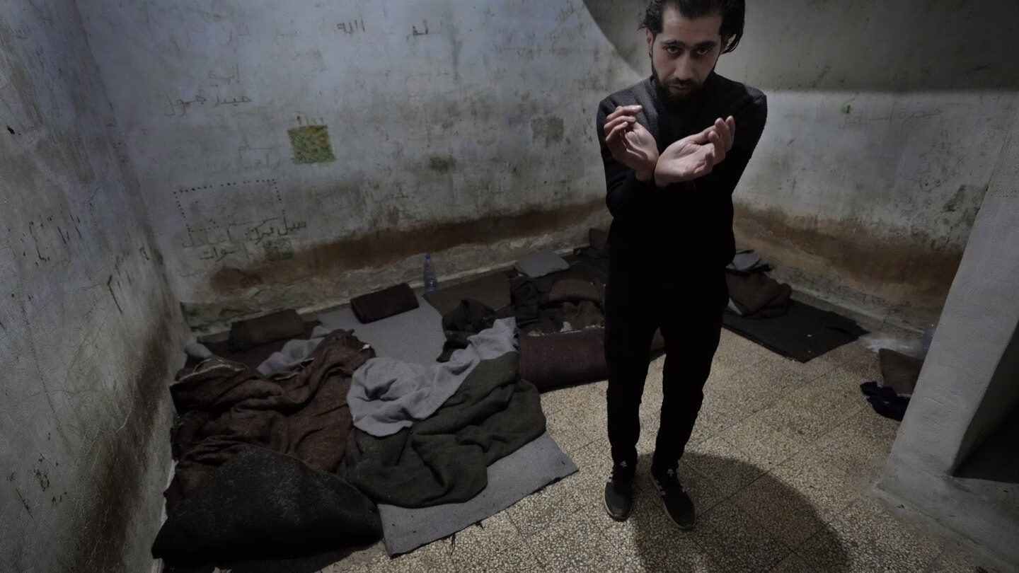 Dentro de los centros de detención de Bashar Assad, donde “la muerte era lo menos malo”