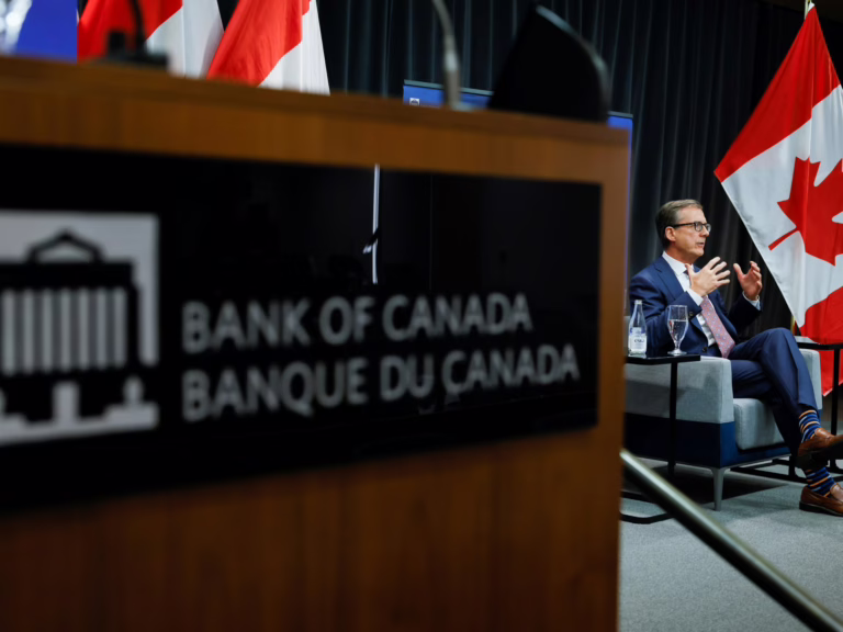 El Banco de Canadá reduce las tasas de interés, advirtió al país que enfrente 'nueva crisis' | Noticias de guerra empresarial