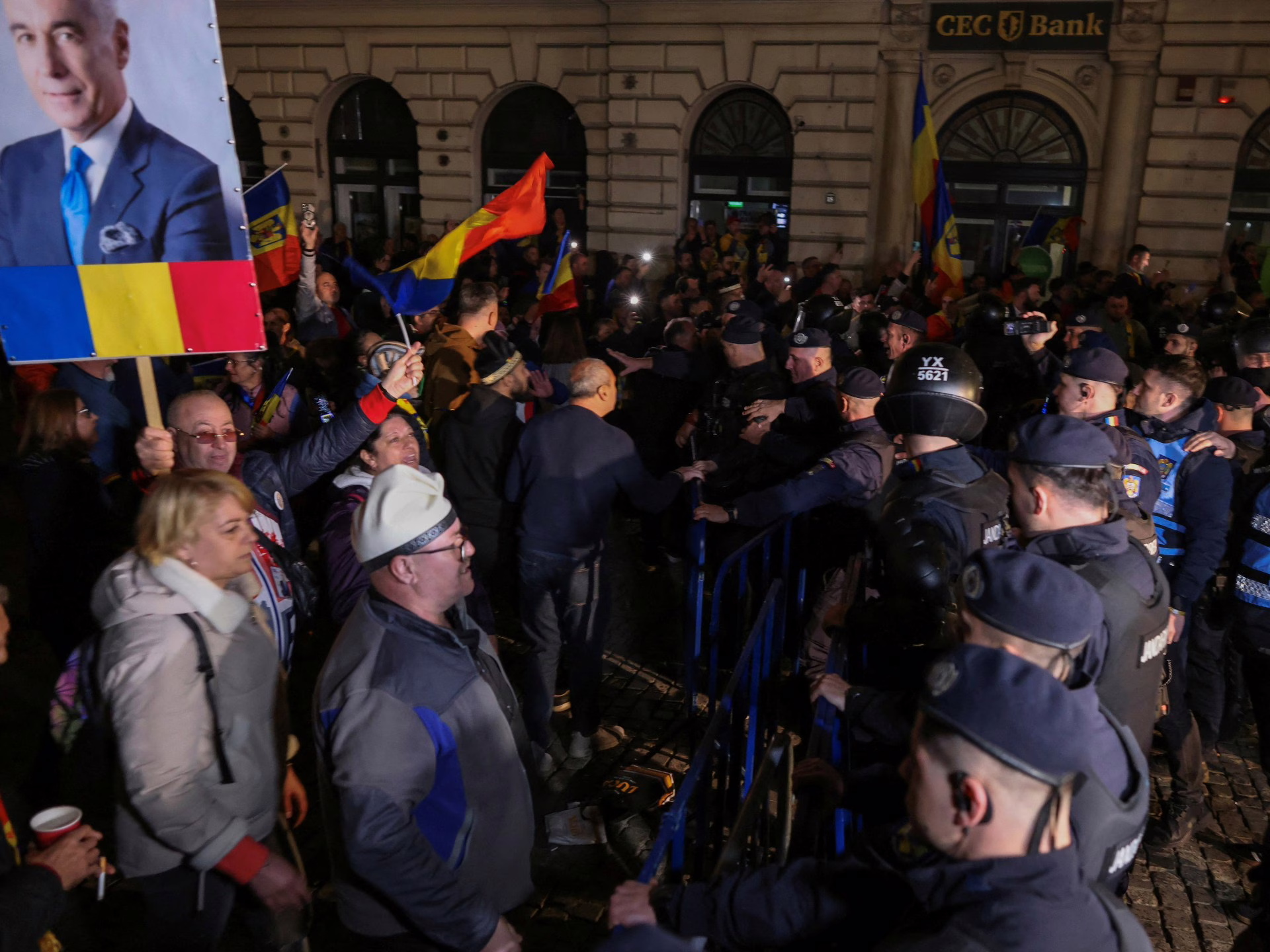 El candidato de la extrema derecha de Rumania, Georgescu, evitó el voto presidencial de mayo | Noticias de elecciones