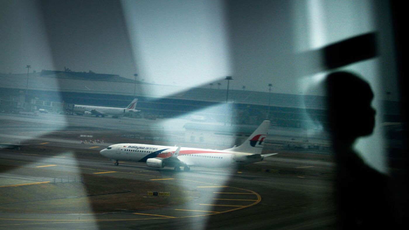 La búsqueda del vuelo de Malasia Airlines MH370 se reanudó una vez más: NPR