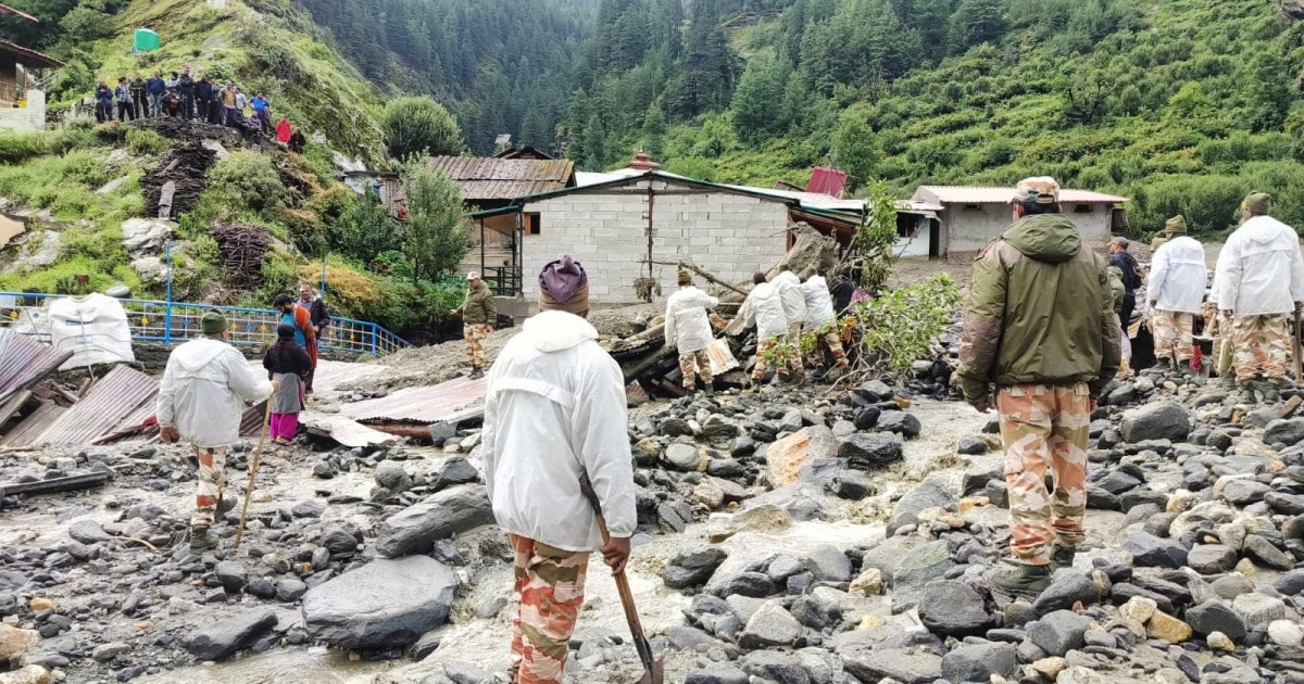 Los esfuerzos de rescate muertos de la India se vieron obstaculizados por deslizamientos de tierra, carreteras bloqueadas | Inundación