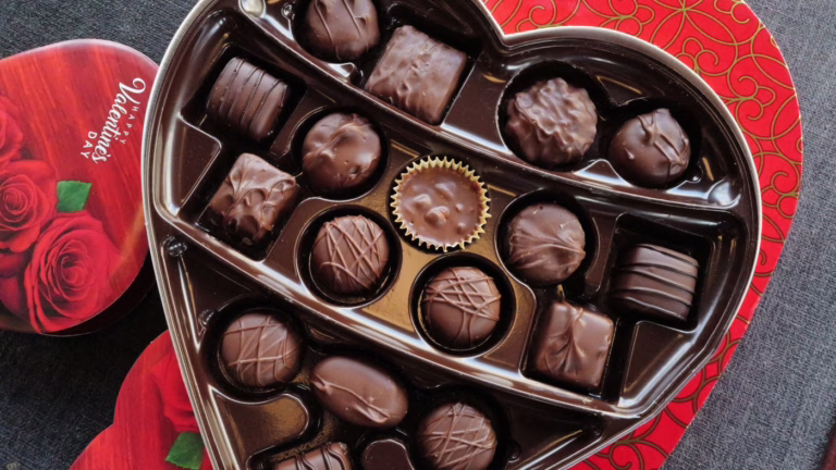 Los precios altos de cacao contribuyen a los caros chocolates del Día de San Valentín: NPR