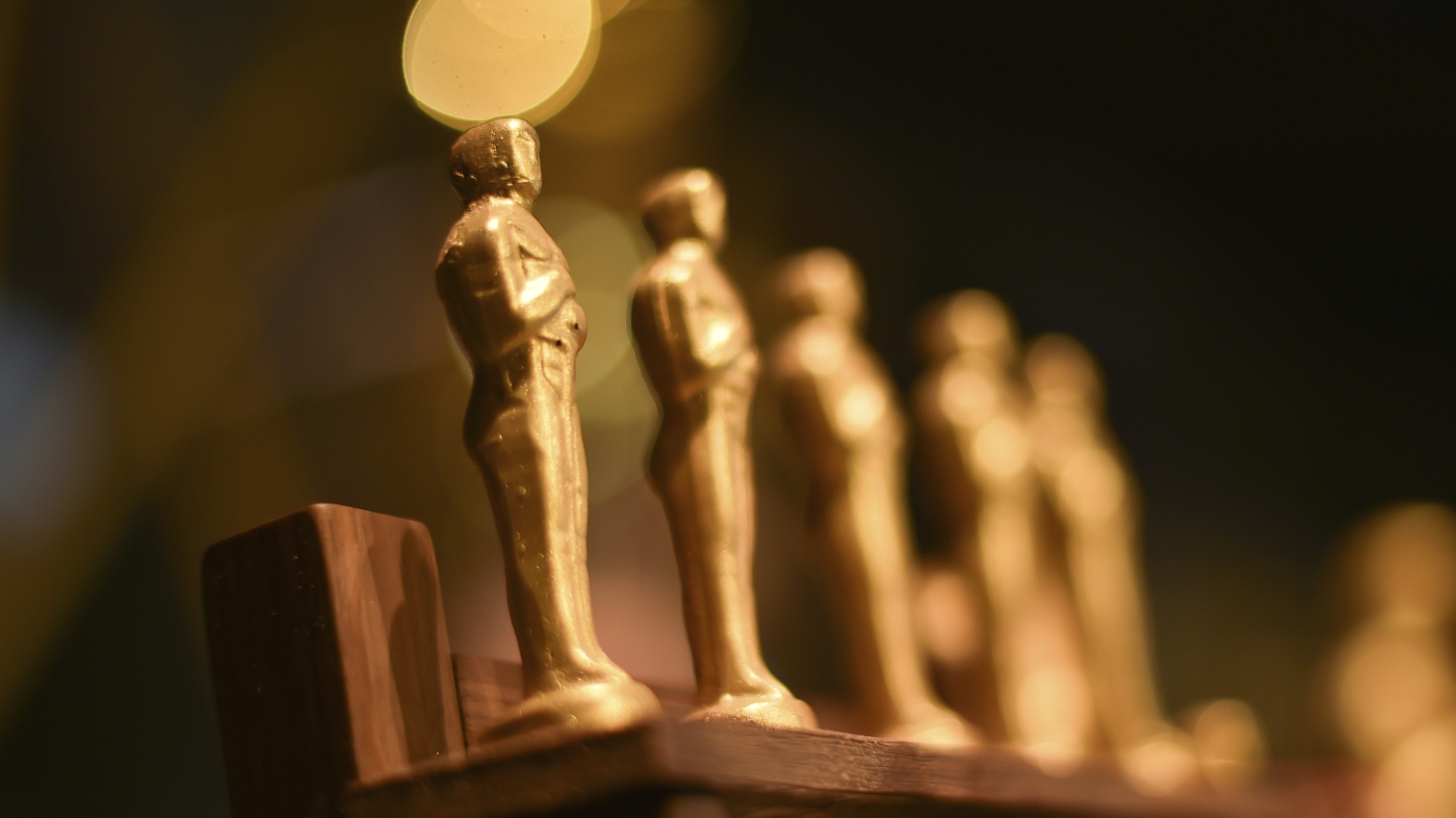Los votantes de los Oscar ahora necesitaban ver todas las películas indicadas: NPR