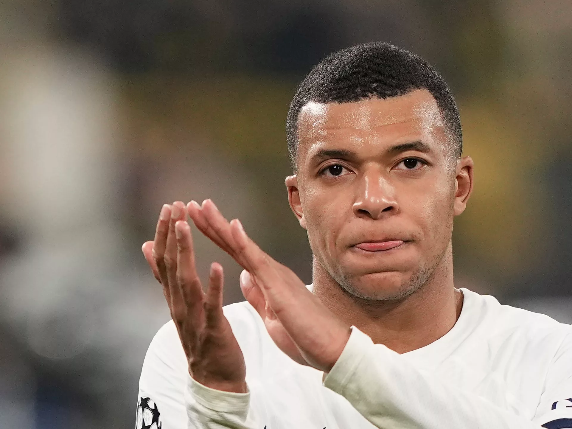 Mbappé del PSG indeciso sobre el futuro del club ante la expiración de su contrato | Noticias de futbol