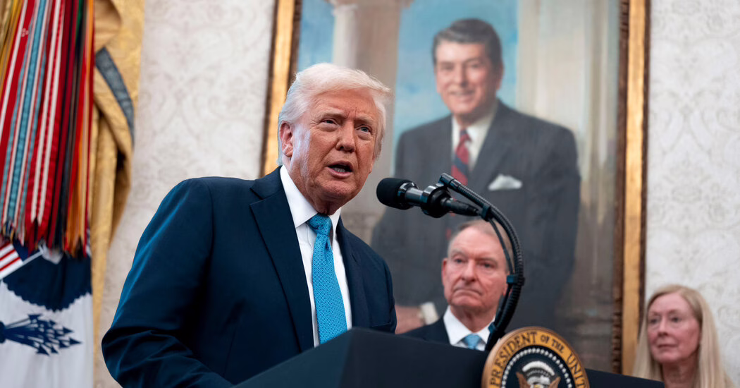 Trump ofrece una cena privada para 220 inversores en su Memecoin