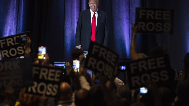 Trump perdona al creador de Silk Road, Ross Ulbricht: NPR