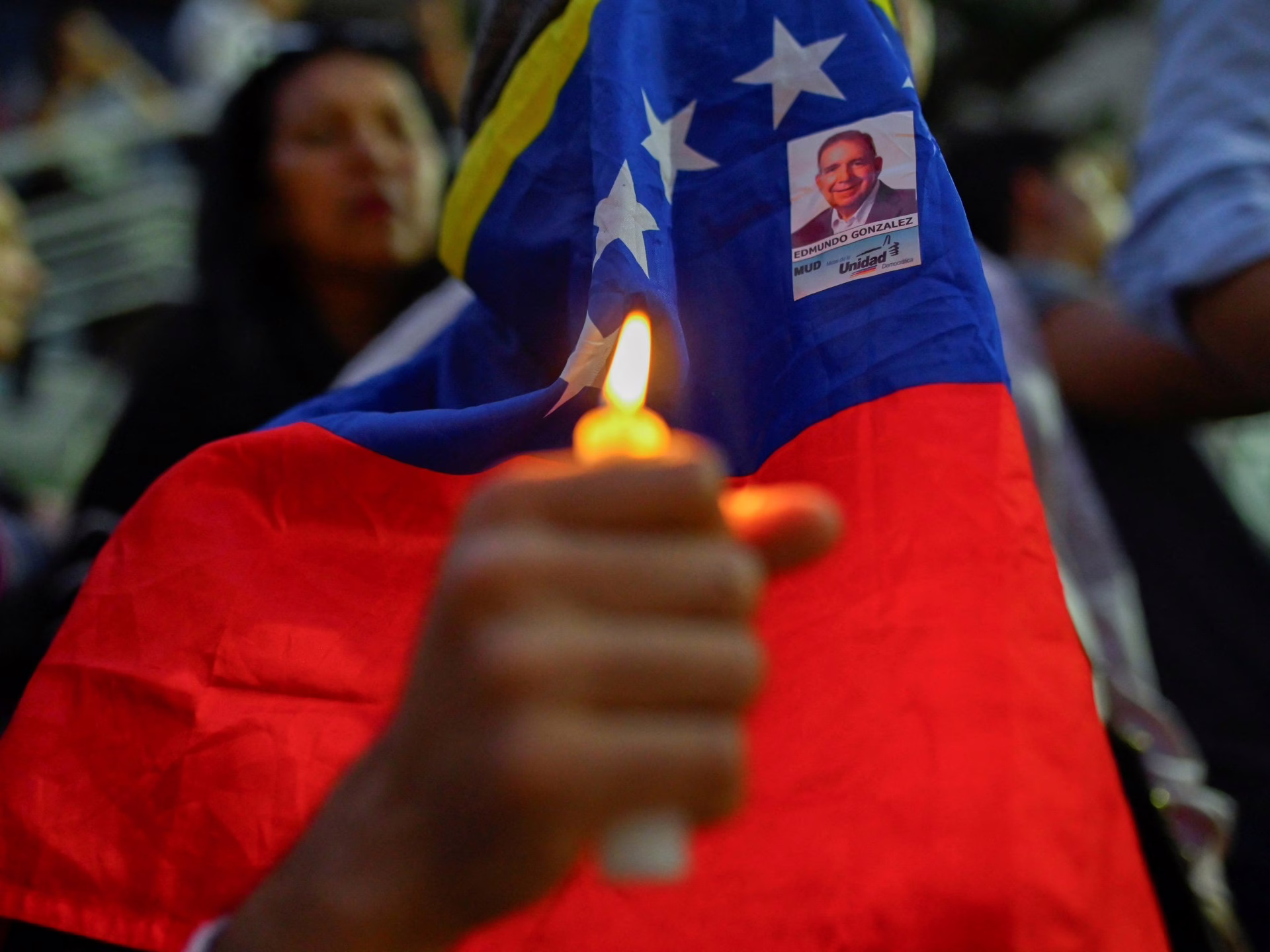 Venezuela aprueba proyecto de ley dirigido a partidarios nacionales de sanciones estadounidenses | Nicolás Maduro Noticias