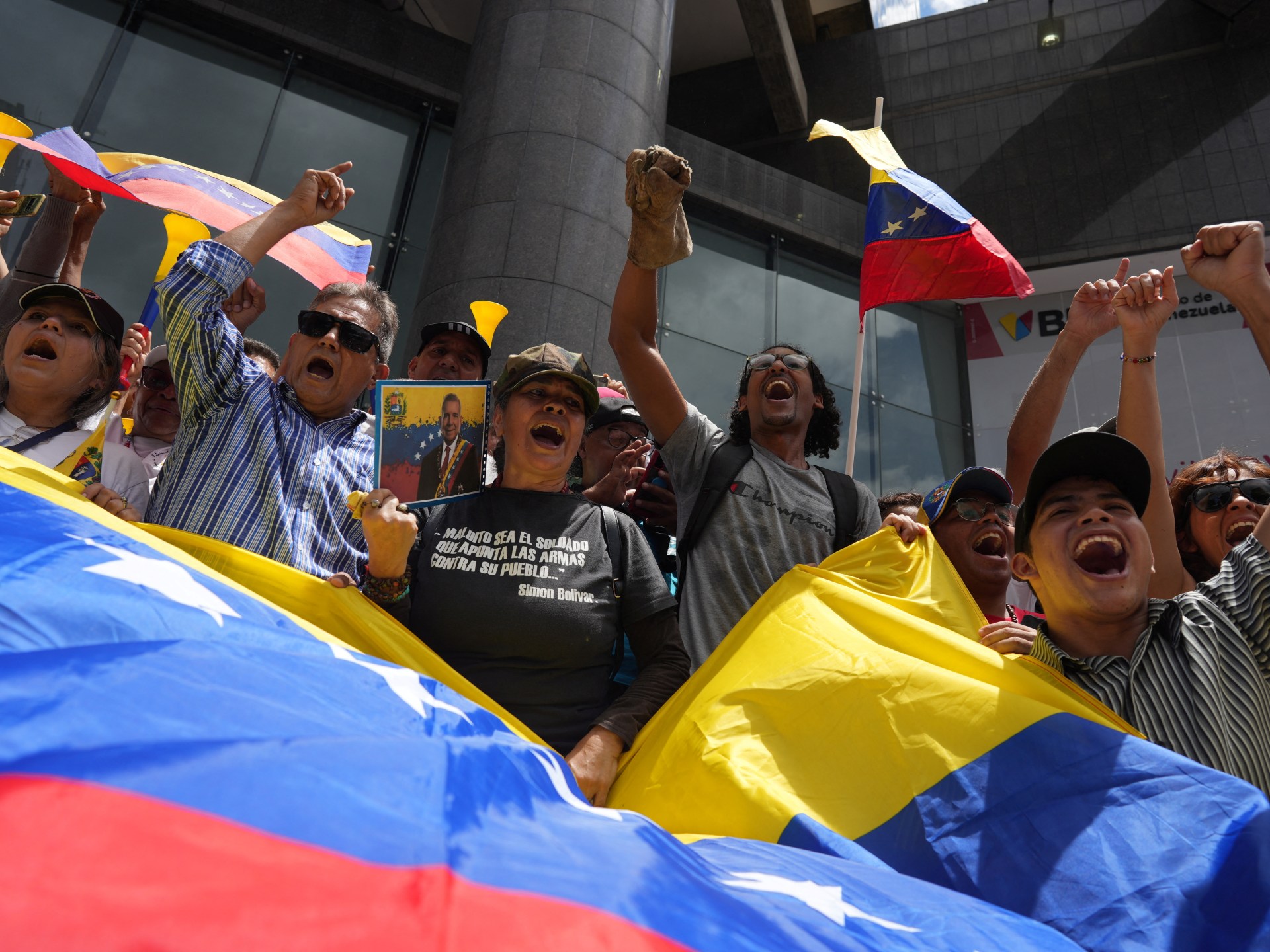 Venezuela libera a más de 100 personas arrestadas tras elecciones disputadas | Nicolás Maduro Noticias