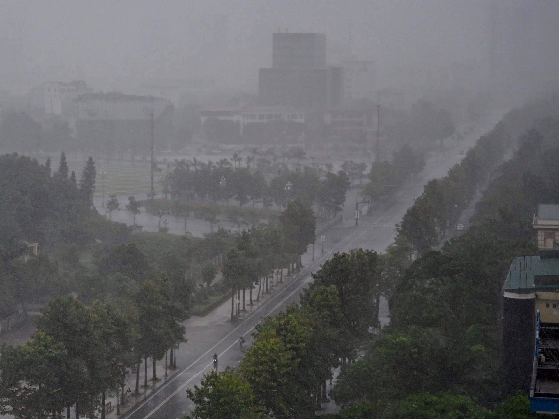 Vietnam se está preparando para evacuar medio millón de personas por delante del tifón Kajiki | Noticias de crisis climática