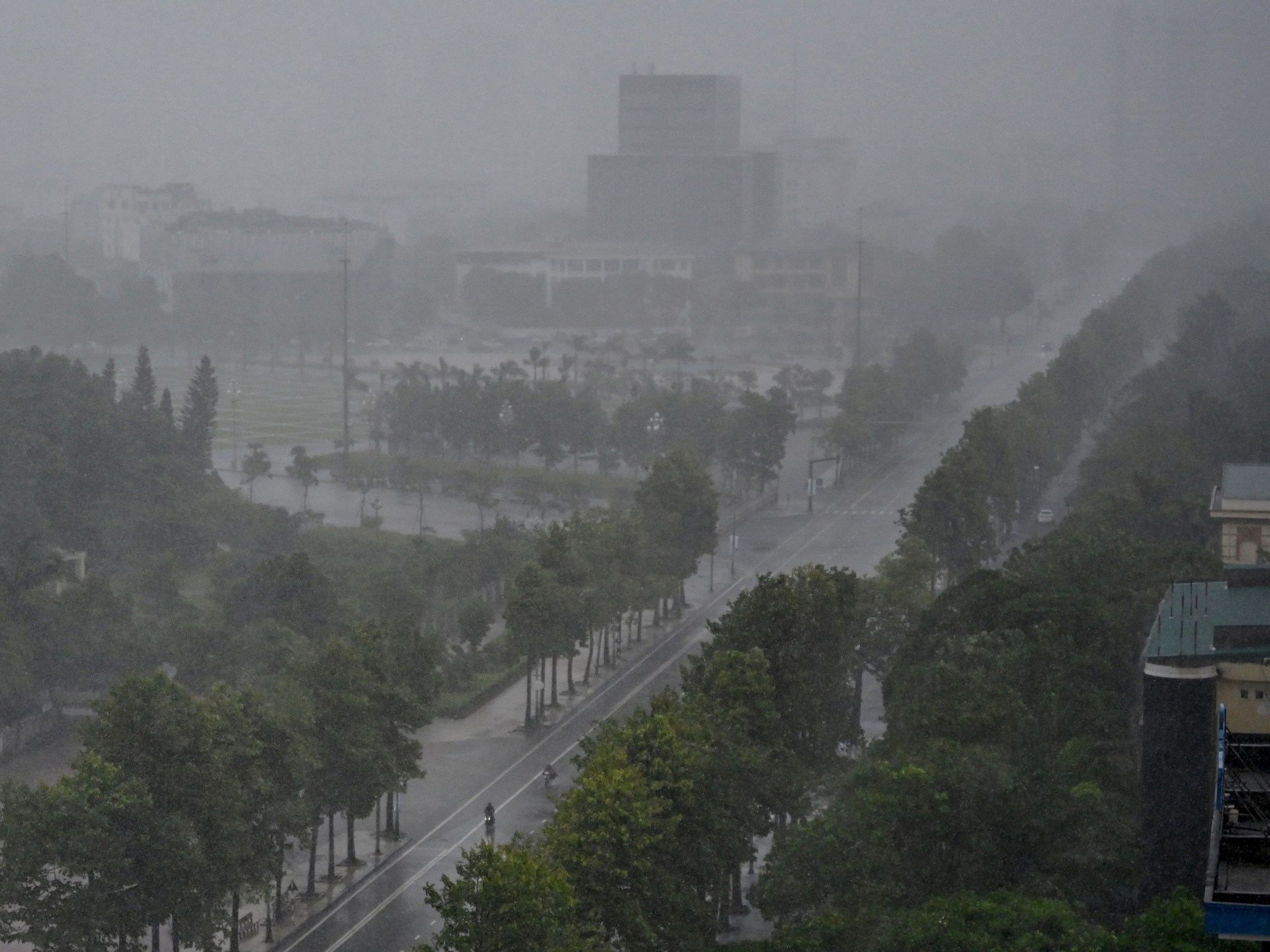 Vietnam se está preparando para evacuar medio millón de personas por delante del tifón Kajiki | Noticias de crisis climática