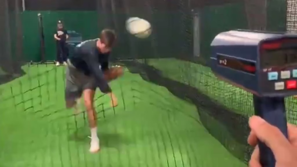 puede un lanzador superar los 110 mph el limite explotado de la velocidad en el beisbol mundodaily jpg