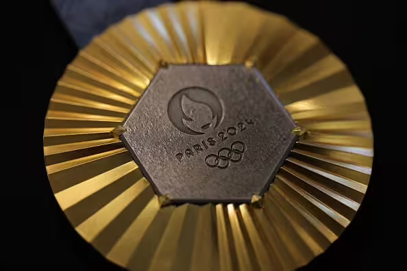 ¿De qué están hechas las medallas de oro olímpicas de 2024? Explicando la conexión con la Torre Eiffel